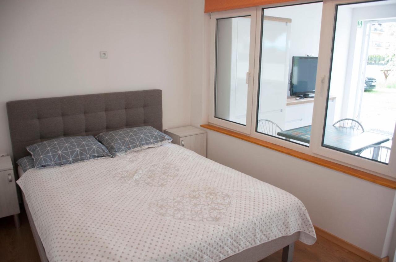 Apartament I Pokoje Aura Dom Wczasowy Darłówko Exterior foto